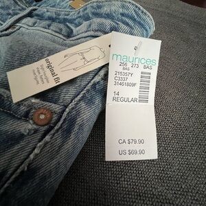 Relaxed boyfriend mid rise wide leg new with tags Maurice’s size 14